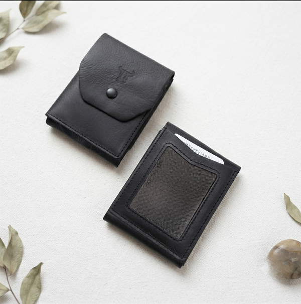 Hakiki Deri Minimalist Trend Model Para Koymalı Cüzdan - Siyah
